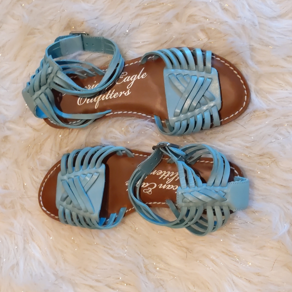 Sandals - Picture 3 of 3